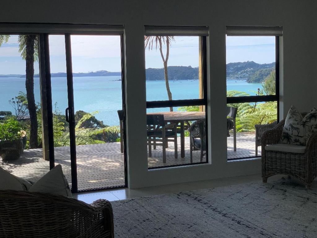 Sea Veiws Kaha Place Russell Exterior foto